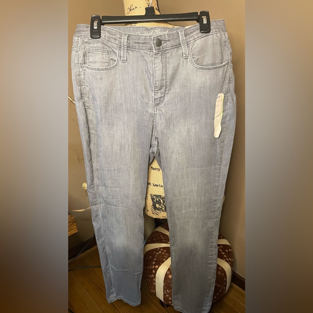 Universal Thread Women's Light Gray High Rise Skinny Jeans Sz 12 NWT